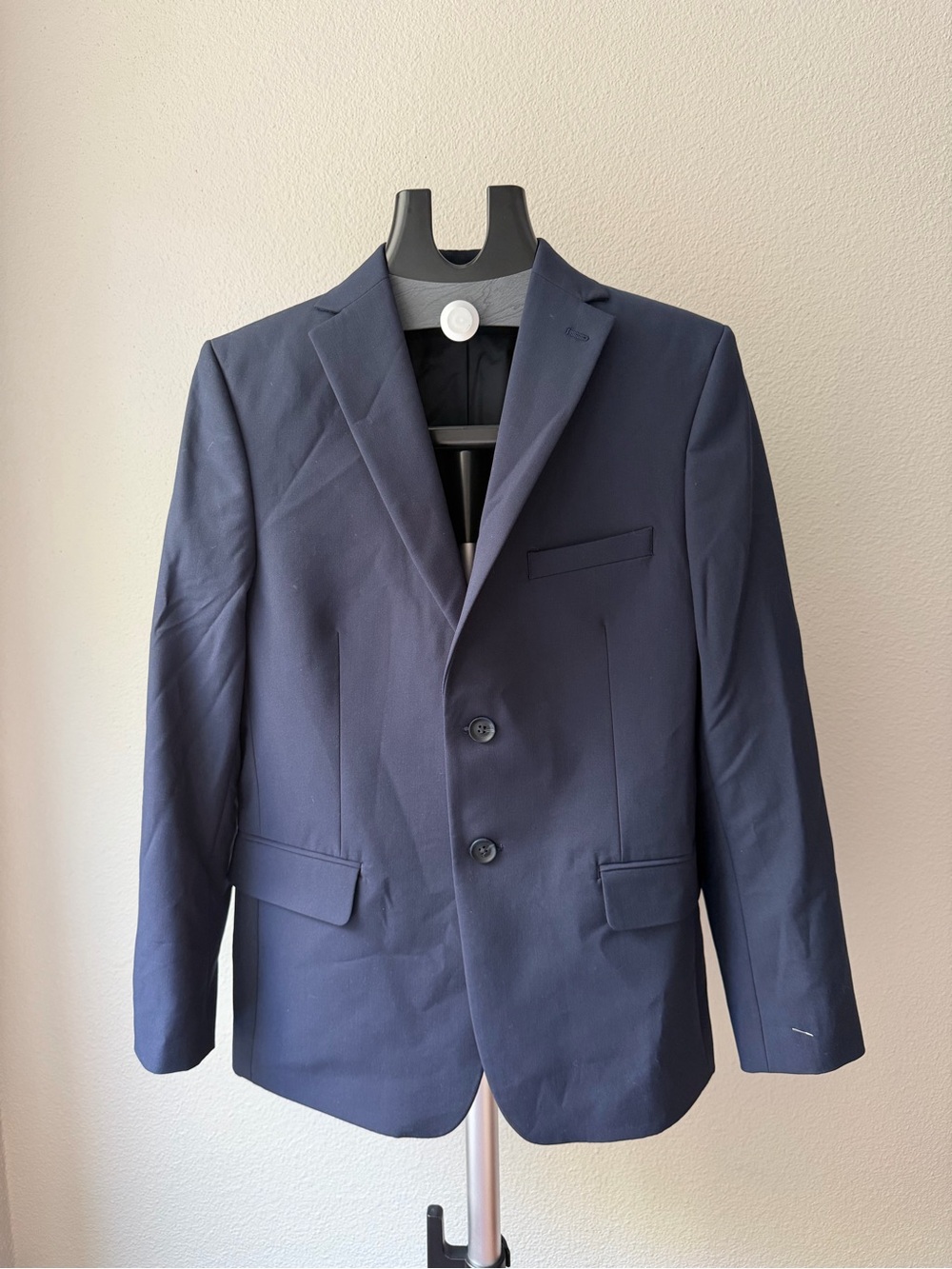 NWOT Kenneth Cole Reaction Navy Blazer - Classic Two-Button Suit Jacket Big Boys